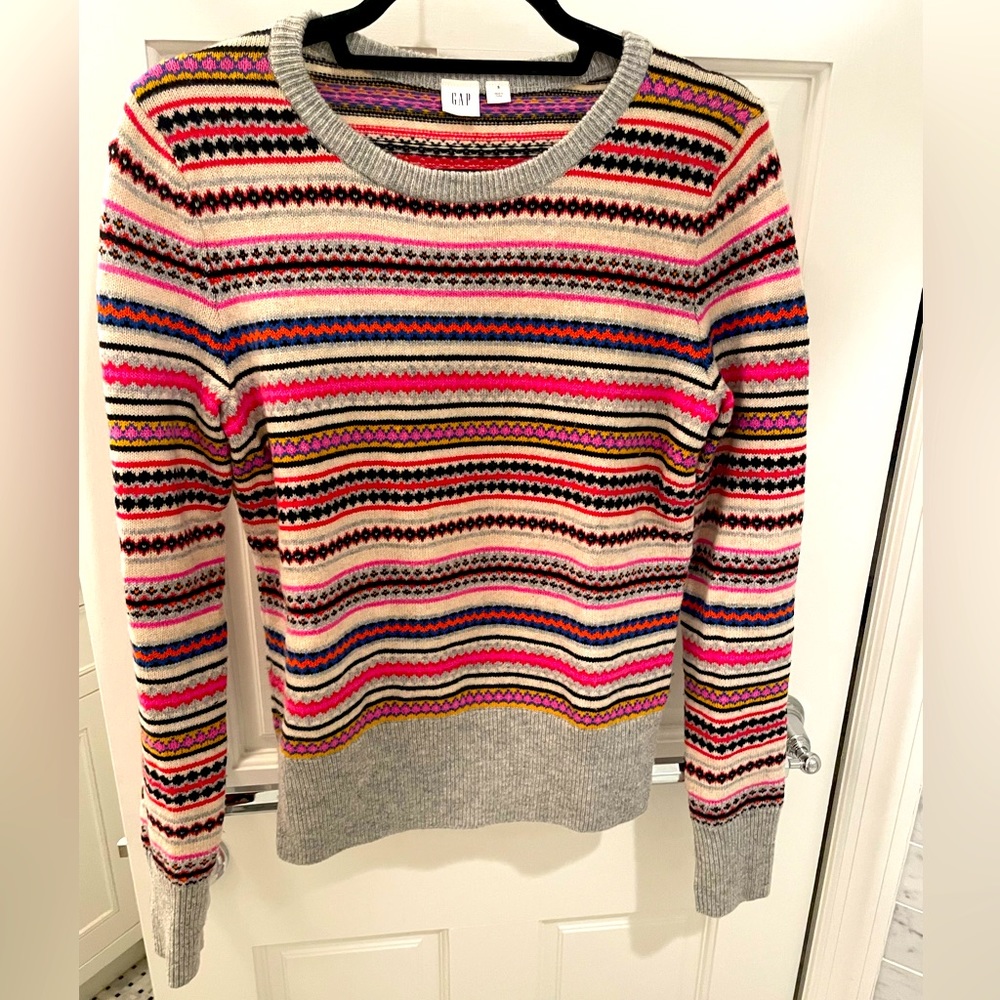 Adorable Gap wool sweater - pink and gray stripe
